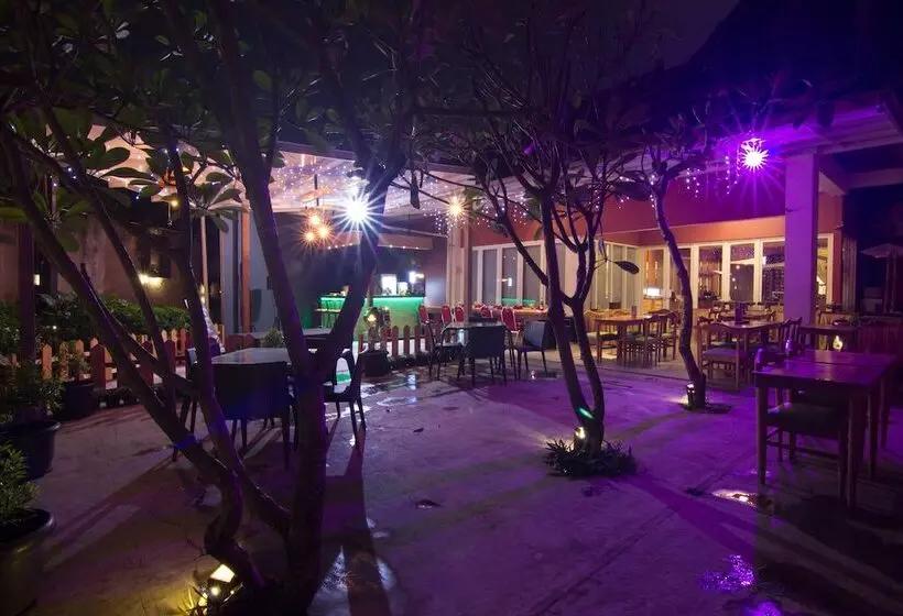 Hotel Fovere Puri Semarang