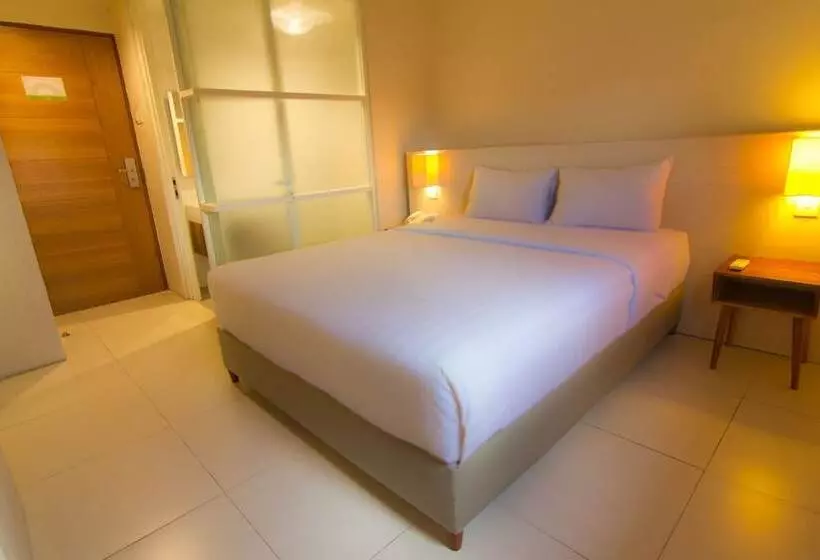 Hotel Fovere Puri Semarang