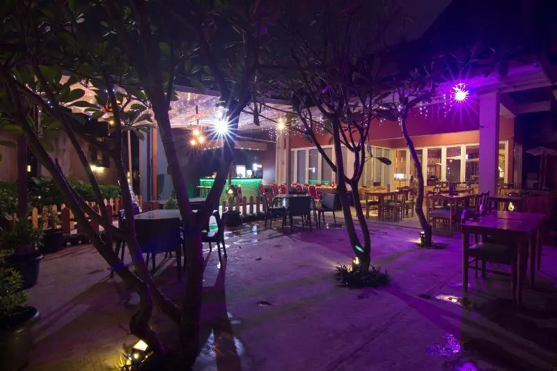 Hotel Fovere Puri Semarang