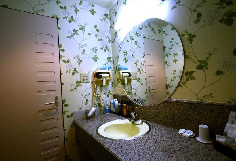 ホテル Ohirune Racco Higashiosaka