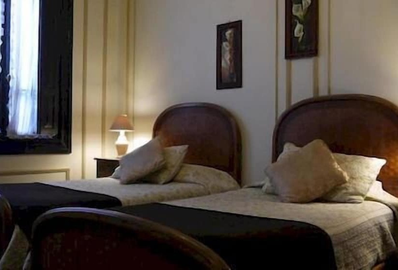 هتل Paris Londres