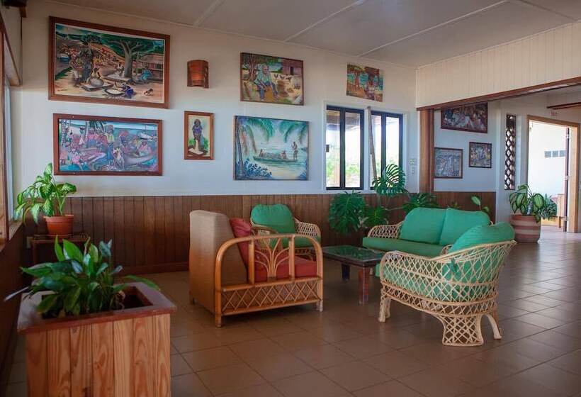 בית מלון כפרי Pelican Beach Resort - Dangriga