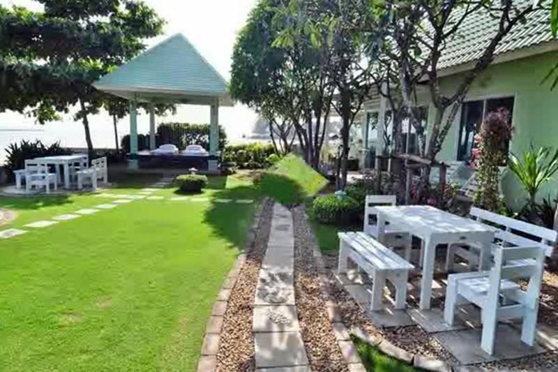 בית מלון כפרי Sea Sky Resort