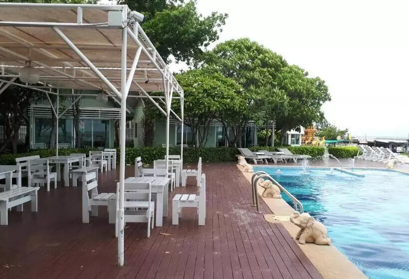 ホテル Sea Sky Resort