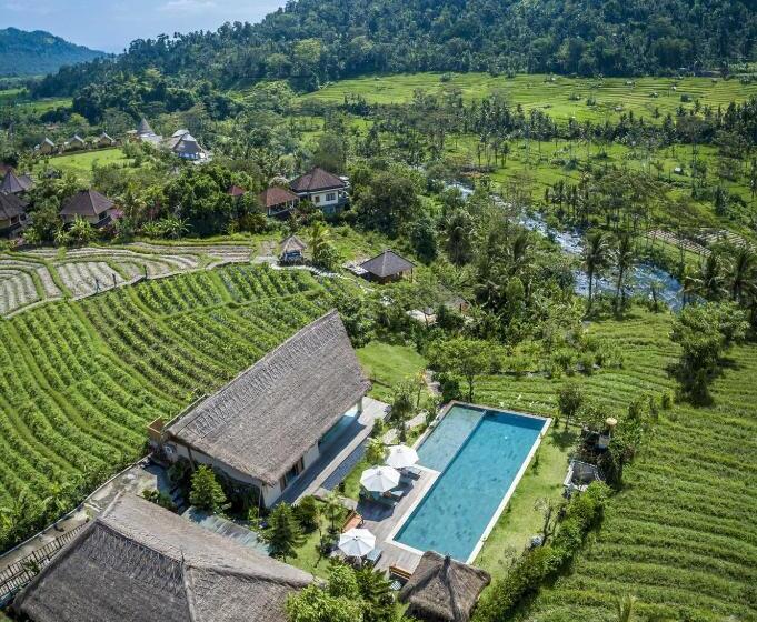 ホテル Villa Kropak