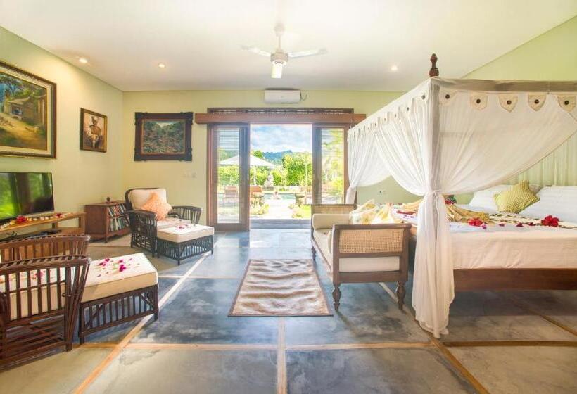 ホテル Villa Kropak