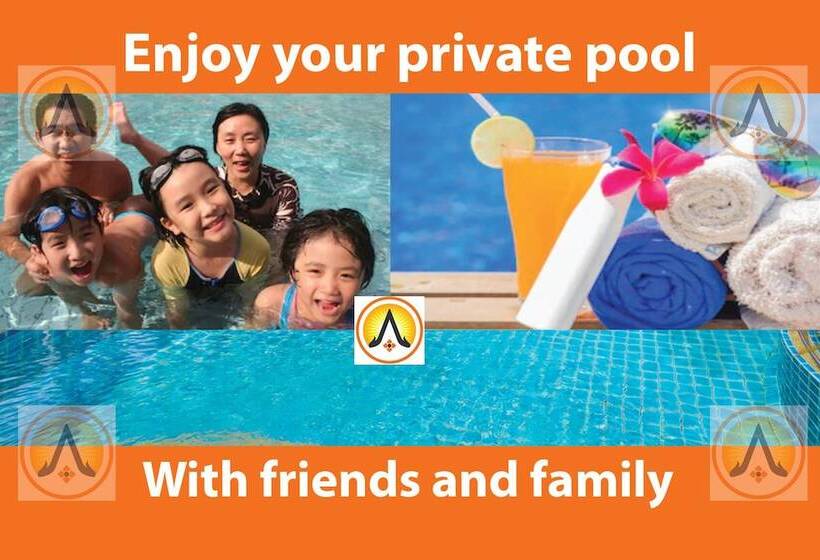 Pattaya Hill, Near The City And Beach