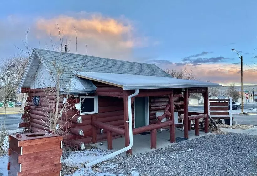 Roundtop Mountain Vista   Cabins And Motel