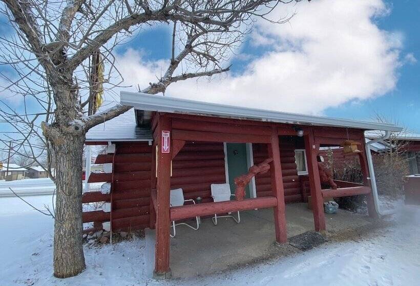 Roundtop Mountain Vista   Cabins And Motel