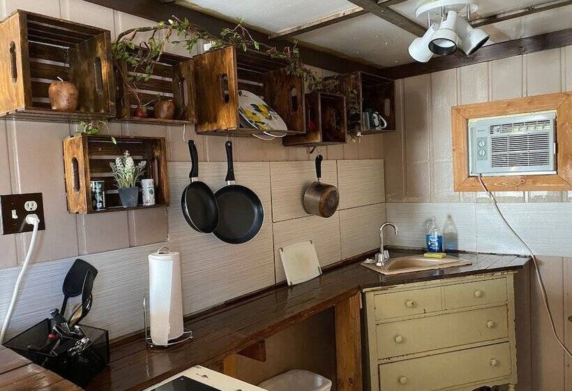 Roundtop Mountain Vista   Cabins And Motel