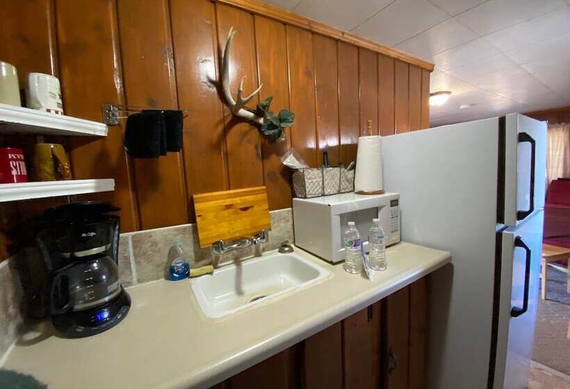 Roundtop Mountain Vista   Cabins And Motel