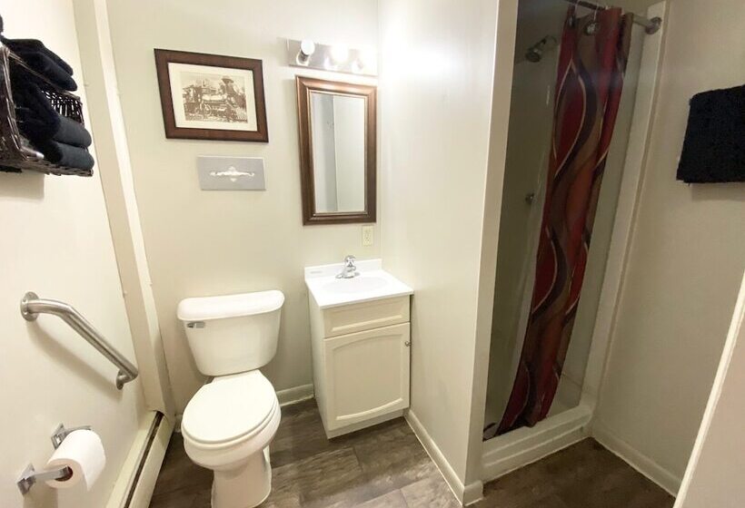 Roundtop Mountain Vista   Cabins And Motel