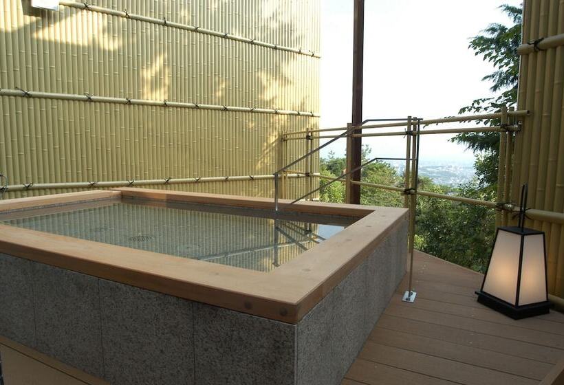 Ryokan 山荘 風の杜 Sanso Kazenomori