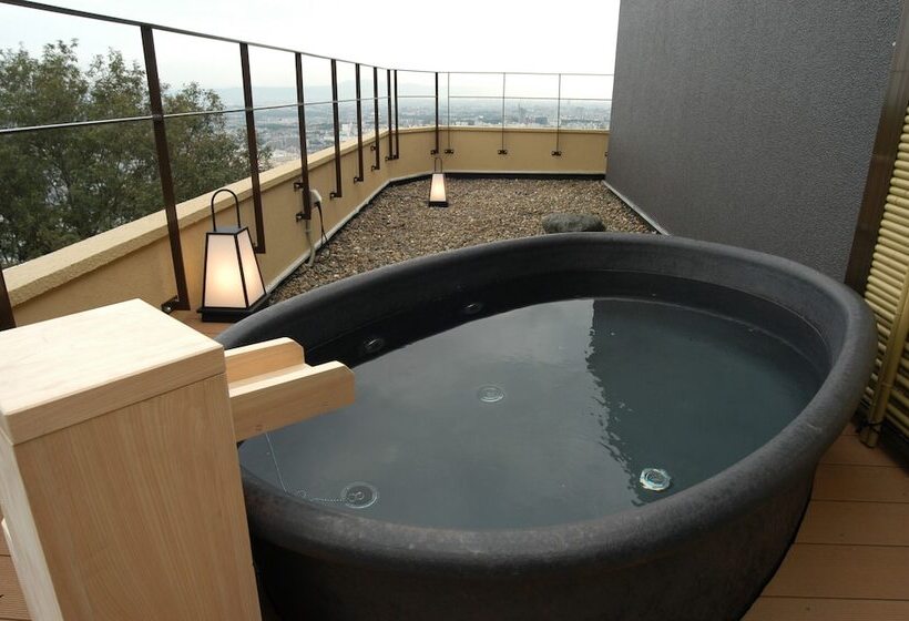 Ryokan 山荘 風の杜 Sanso Kazenomori