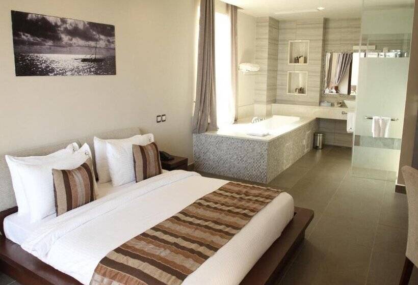 The Royal Shaza Suites