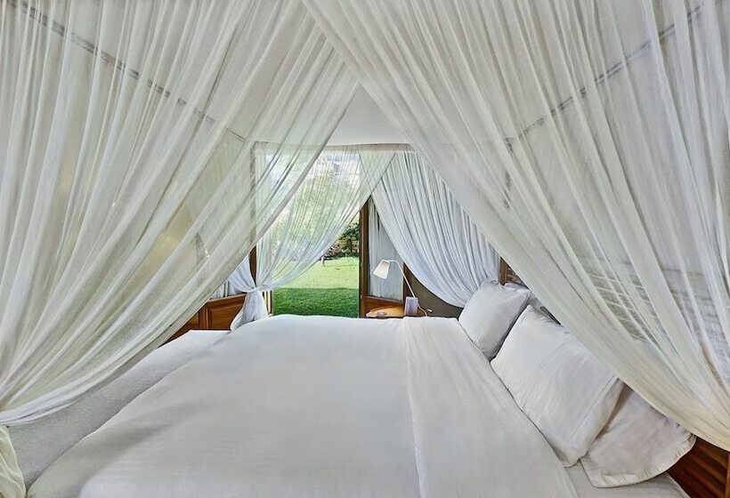 Villa Veneziano Suites & Villa