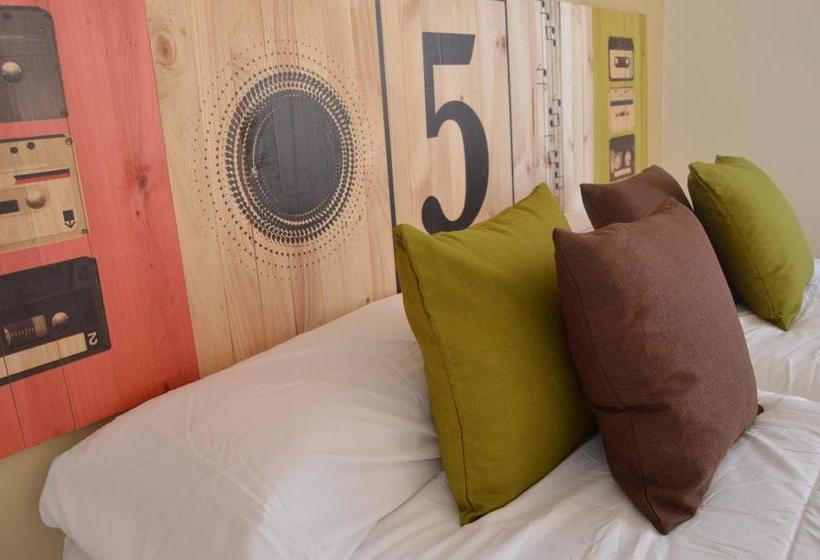 هاستل Rooms Tarragona