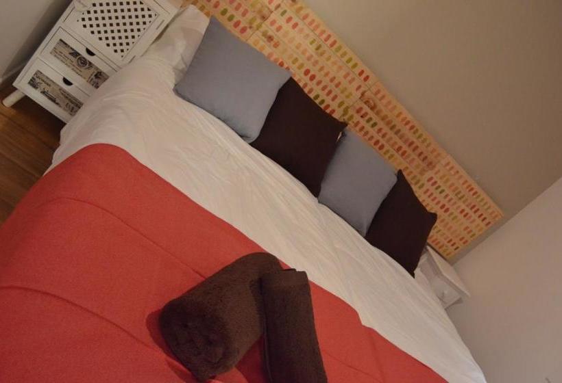 هاستل Rooms Tarragona