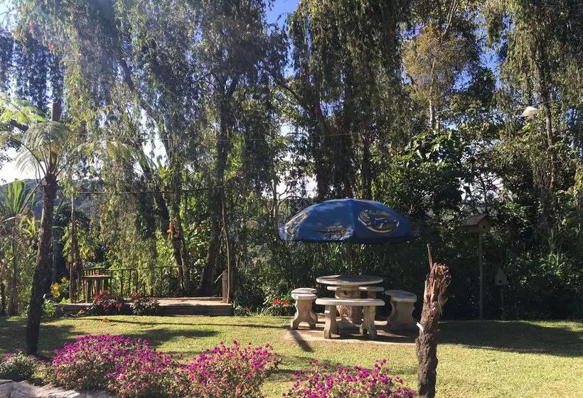 De Native Guest House Hostel