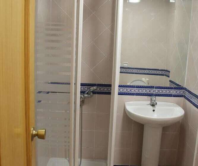 Общежитие La Posá