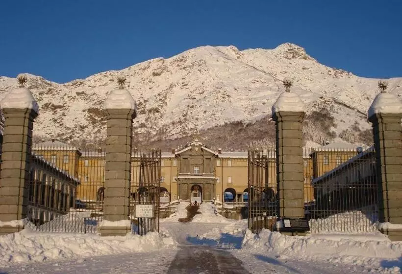 هاستل Santuario Di Oropa
