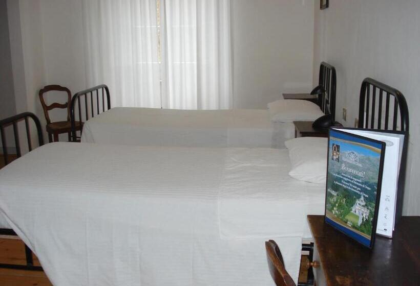 هاستل Santuario Di Oropa