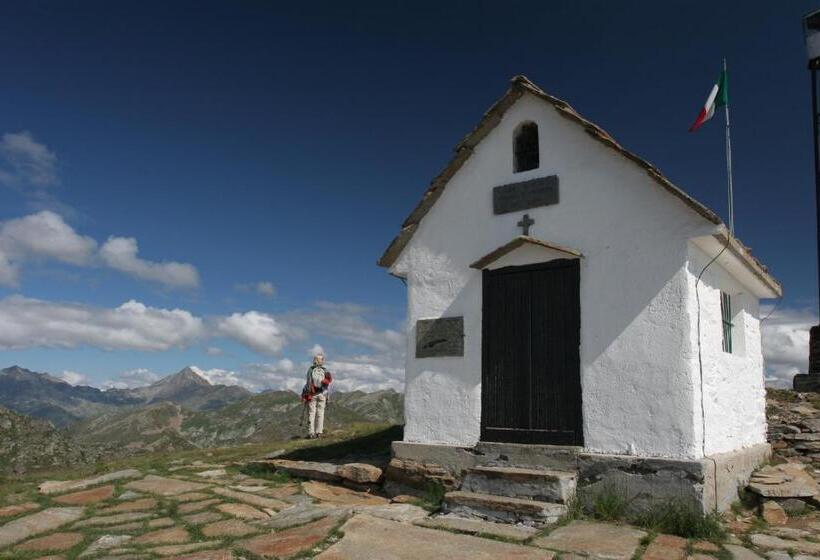 هاستل Santuario Di Oropa