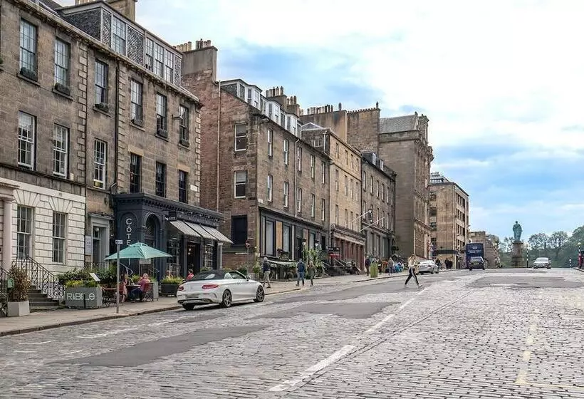 ベッドアンドブレックファースト No. 53 Frederick Street