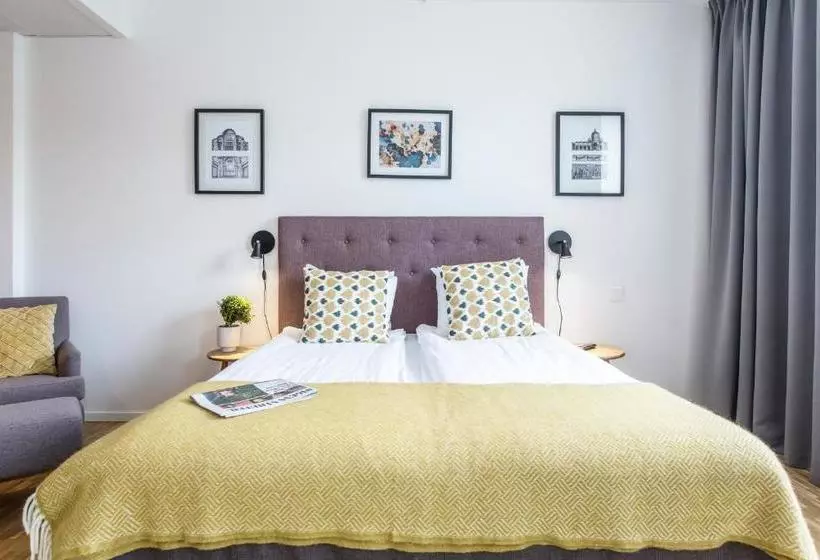 Biz Apartment Solna