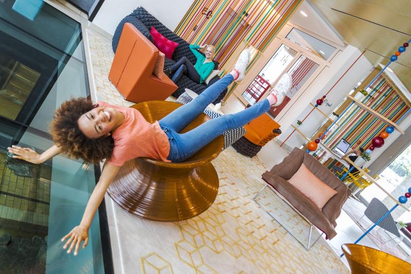 Capri By Fraser Berlin