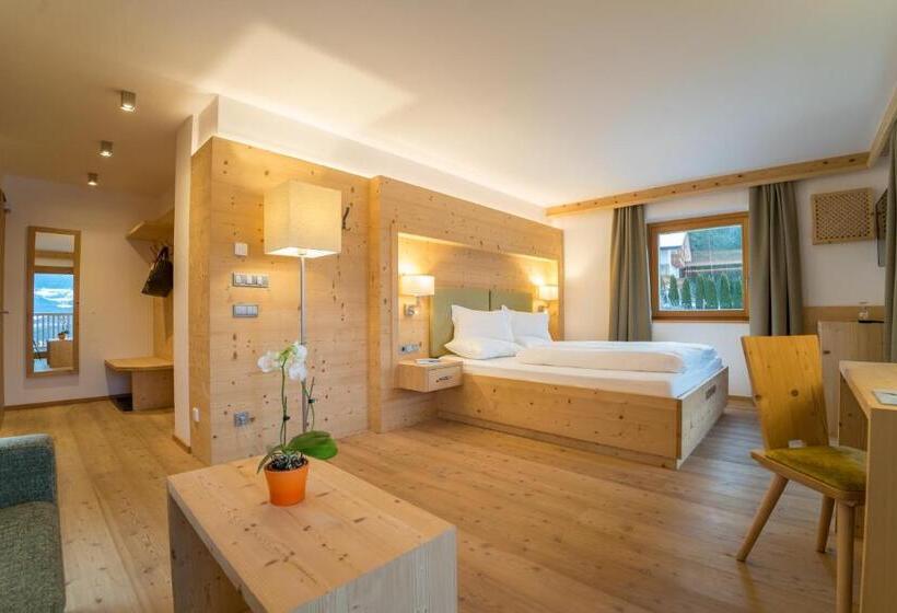 Dolmites Nature Hotel Vigilerhof