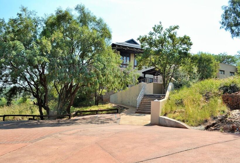 Elements Private Golf Reserve