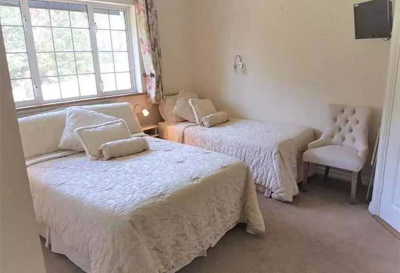 Groveside Farm B&b
