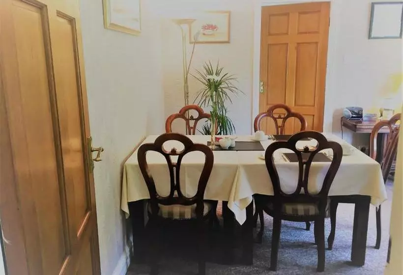 Groveside Farm B&b