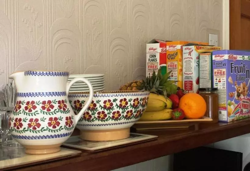 Groveside Farm B&b
