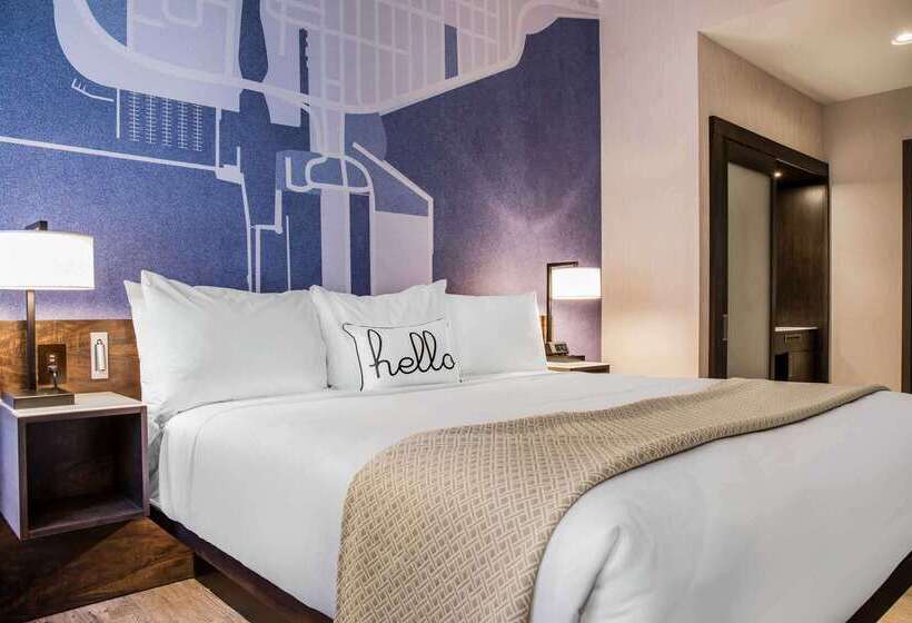 Cambria Hotel Chicago Loop   Theatre District