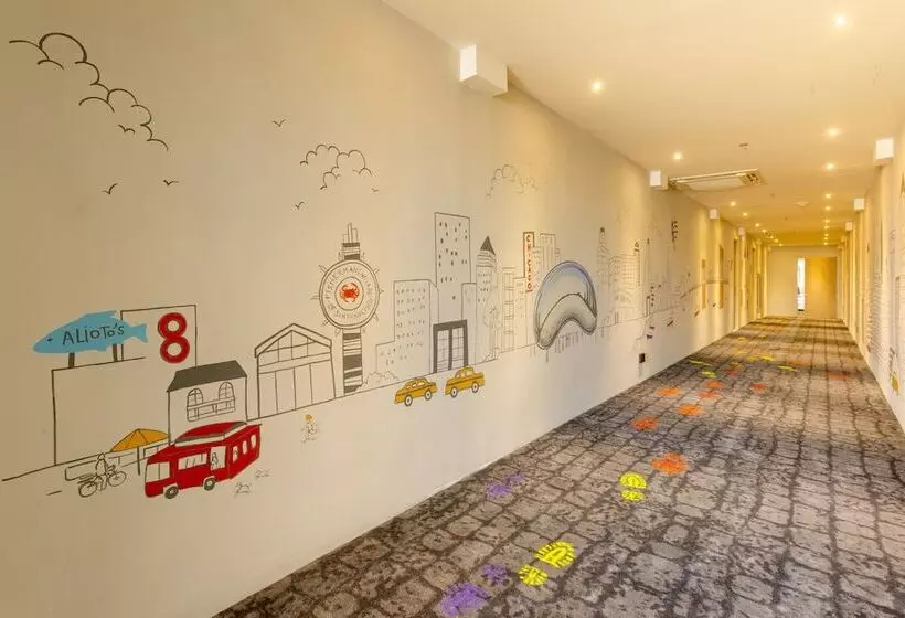ホテル Ibis Styles Bangkok Sukhumvit 50