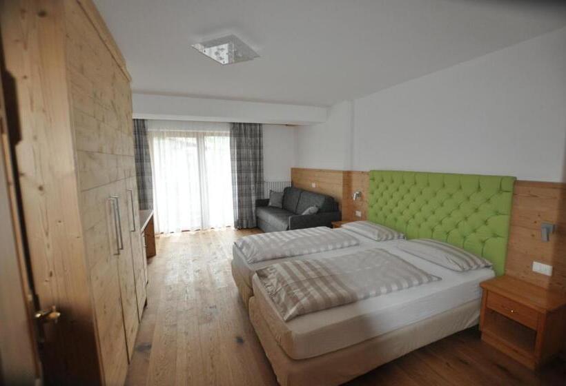 Piccolo Hotel Claudia No Pets