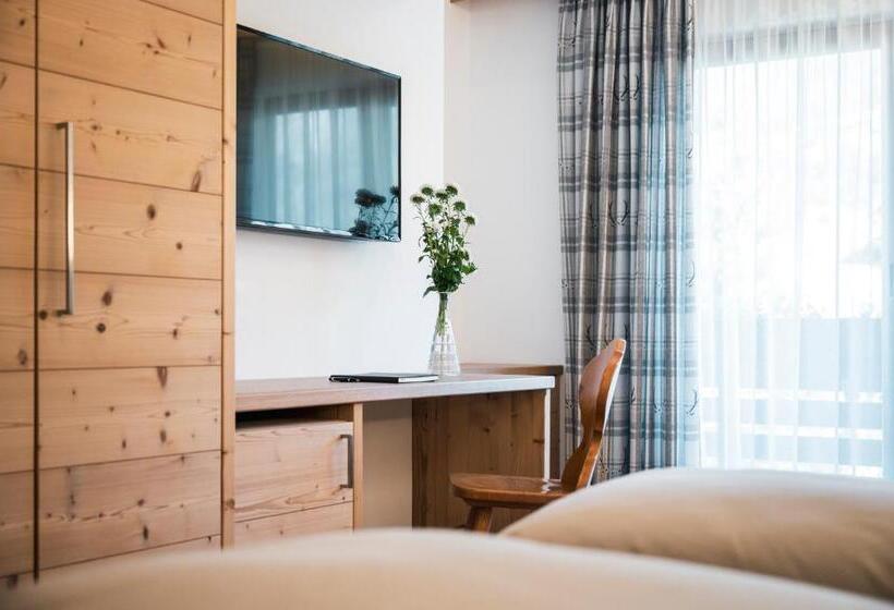 Piccolo Hotel Claudia No Pets