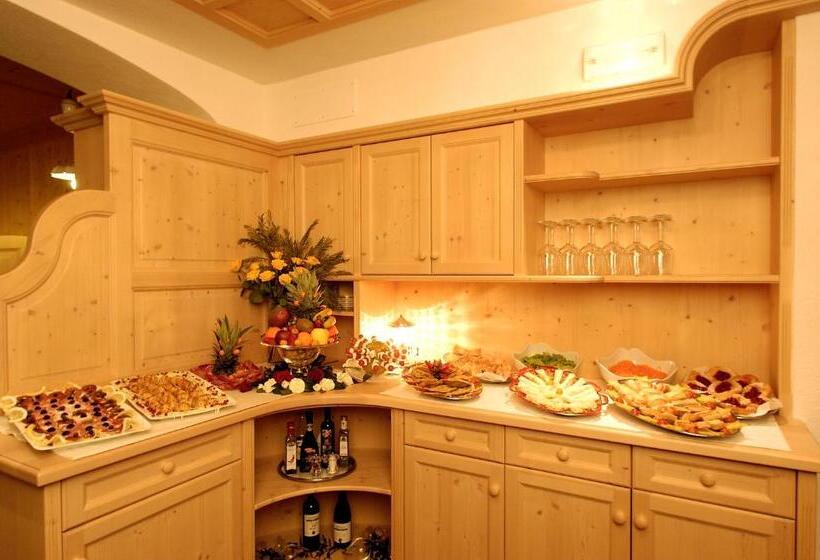 Piccolo Hotel Claudia No Pets