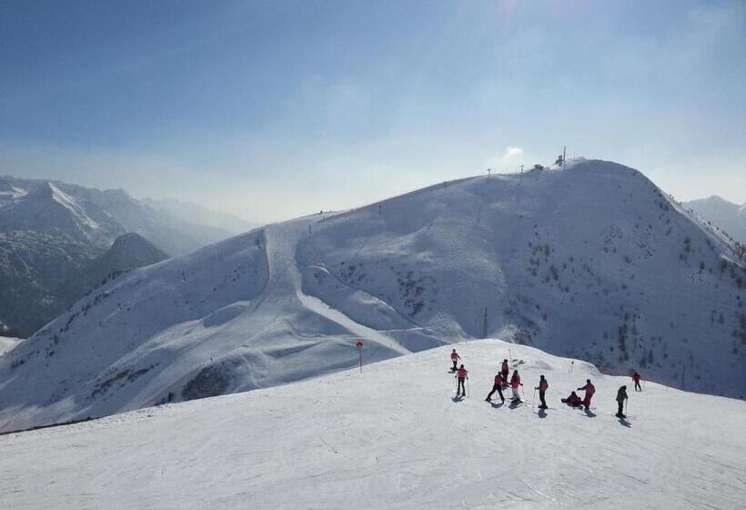 민박 Ar Mountains Lodge Villachiara