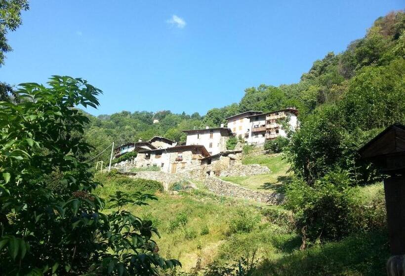 민박 Ar Mountains Lodge Villachiara