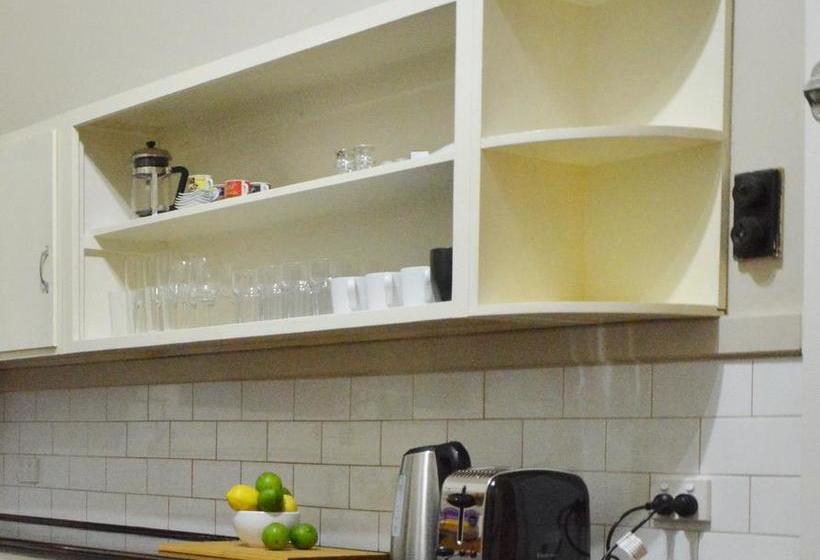 민박 Character & Charm In The Heart Of The City