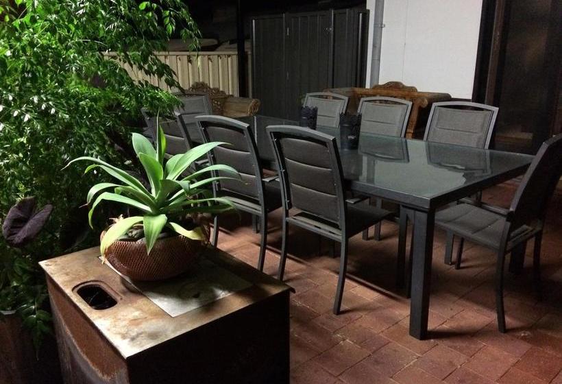 민박 Character & Charm In The Heart Of The City