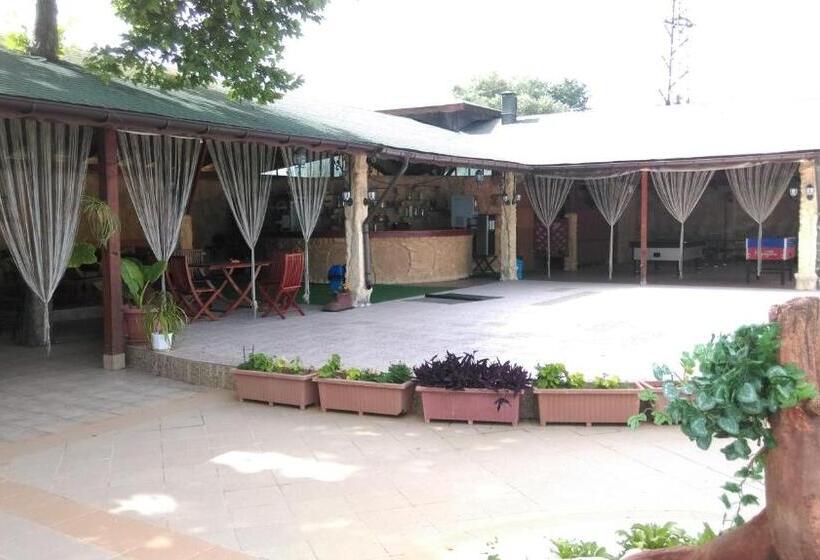 هتل Kristel Park All Inclusive Light