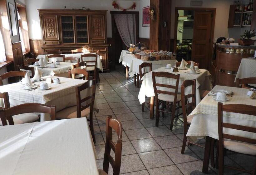 בית מלון כפרי Le Clocher