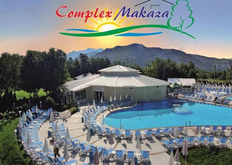 ホテル Makaza Complex