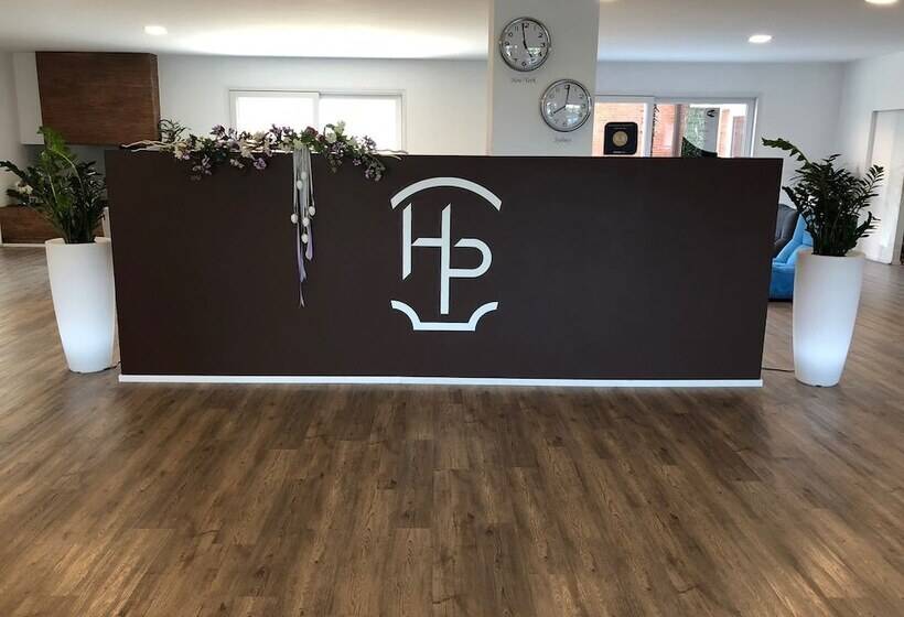 בית מלון כפרי Petrarca