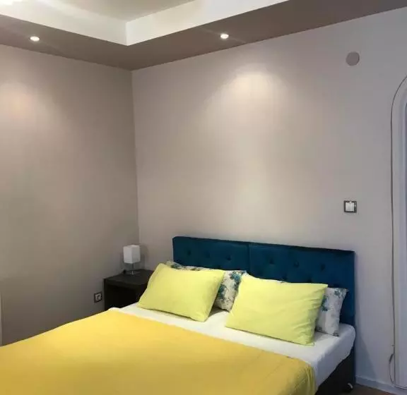 ホテル White Rose Guest Rooms