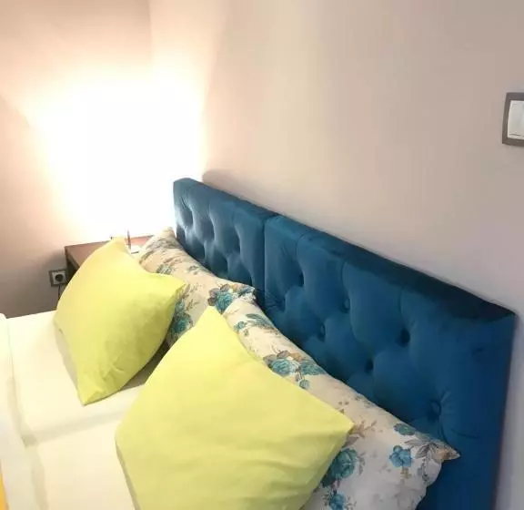 ホテル White Rose Guest Rooms
